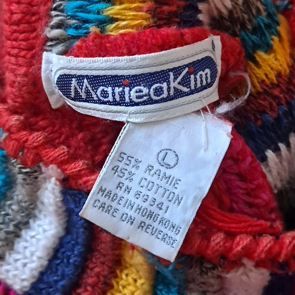 Colorful 🌈 Vintage Sweater - Picture 5 of 5